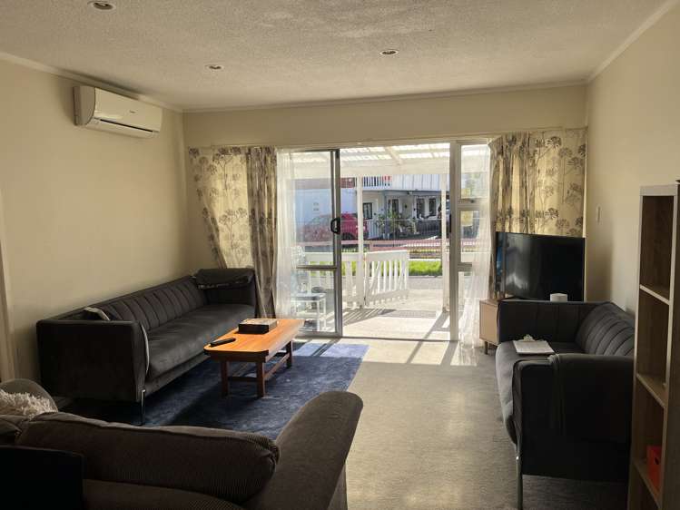 1/64 Haycock Ave Mount Roskill_2