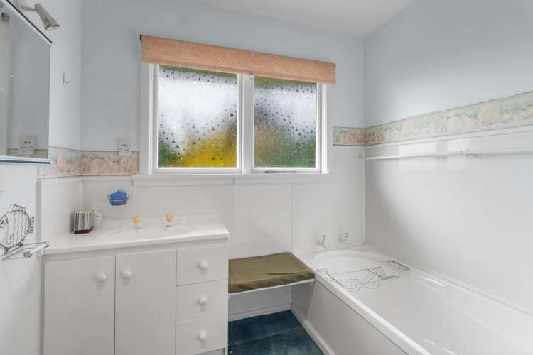 28 Charles Upham Avenue Hillmorton_11