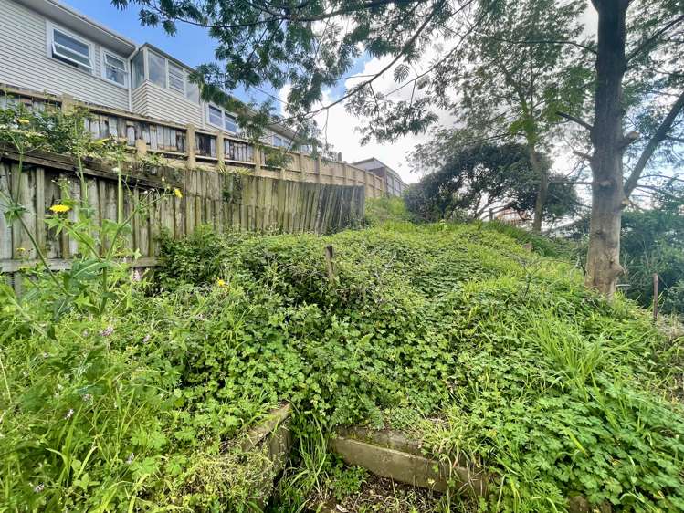 11 Dunrobbin Place Gate Pa_24