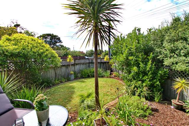 151 Golf Road Titirangi_3