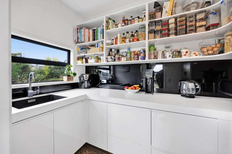 23 Links Drive Waiwhakaiho_6