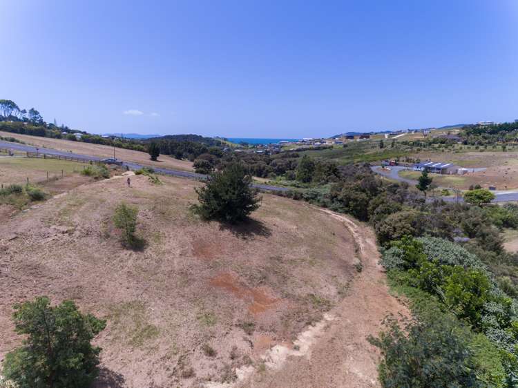 14 Pekama Drive Cable Bay_5