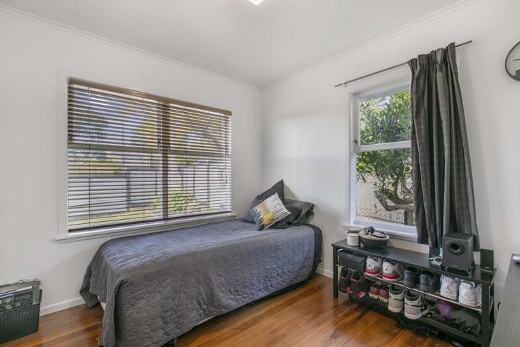 26 Fordham Street Beach Haven_9