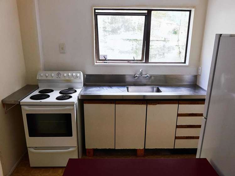 2/24 Akatea Street Berhampore_5