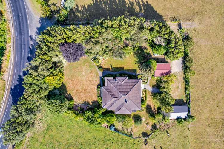 1170 A South Road Manaia_49