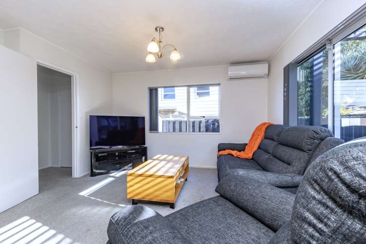 8/67a Spring Street Onehunga_9