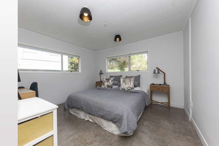 2/8 Matiere Road Onehunga_14