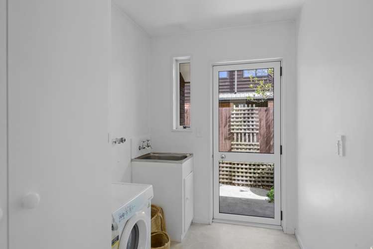 8 Patricia Place Harewood_19