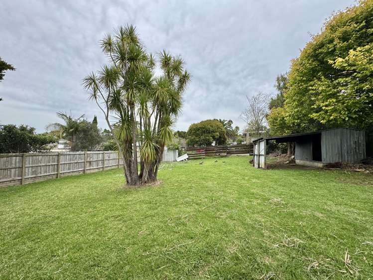 55a Tirimoana Road Te Atatu South_16