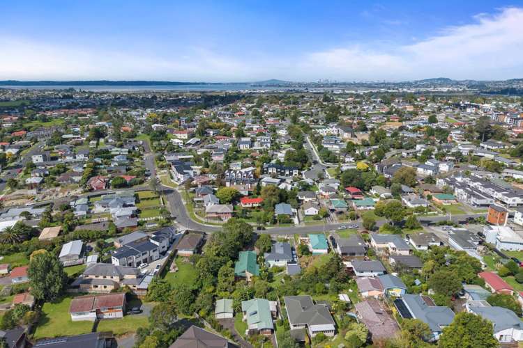 24 Kereru Street Henderson_32