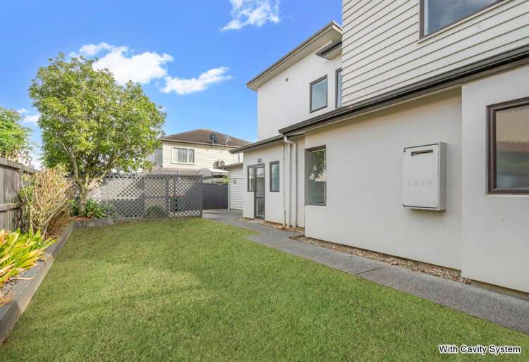 28 Malahide Drive Flat Bush_18