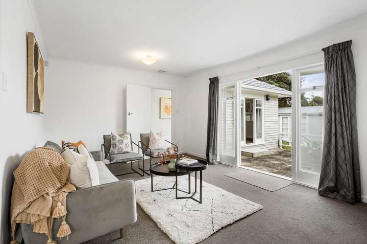 715 Te Atatu Road Te Atatu Peninsula_11