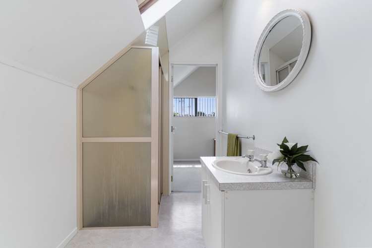 146b Windsor Road Bellevue_7