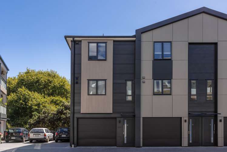 10/8 Dock Street Auckland Central_14