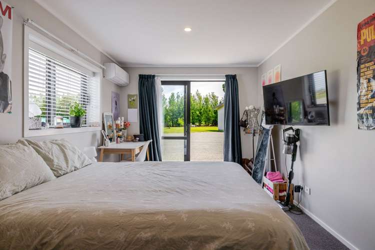 299 Reid Line East Colyton_30