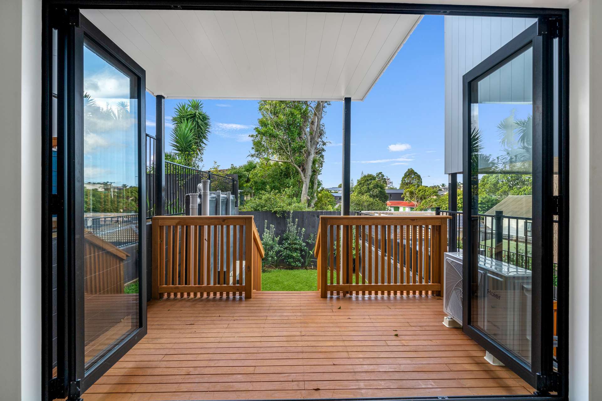 11/32 Brandon Road Glen Eden_0