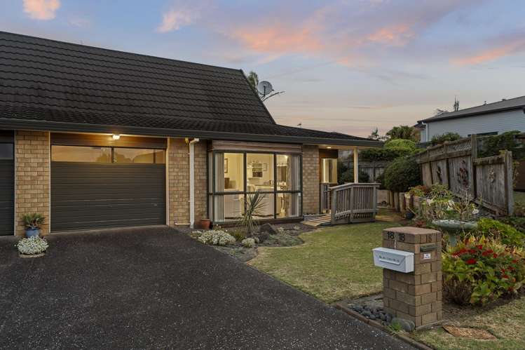 18/18 Williams Road Hobsonville_17