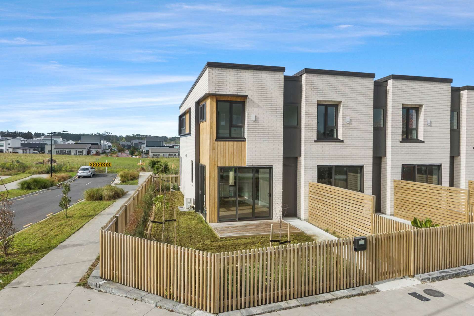 208 Henwood Road Westgate_0