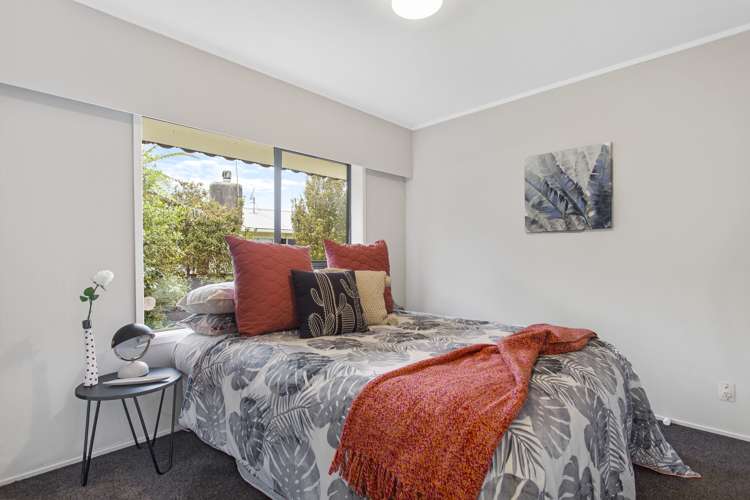 2/8 Glencourt Place Glenfield_9