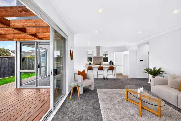 8 Poaka Road Hobsonville_12