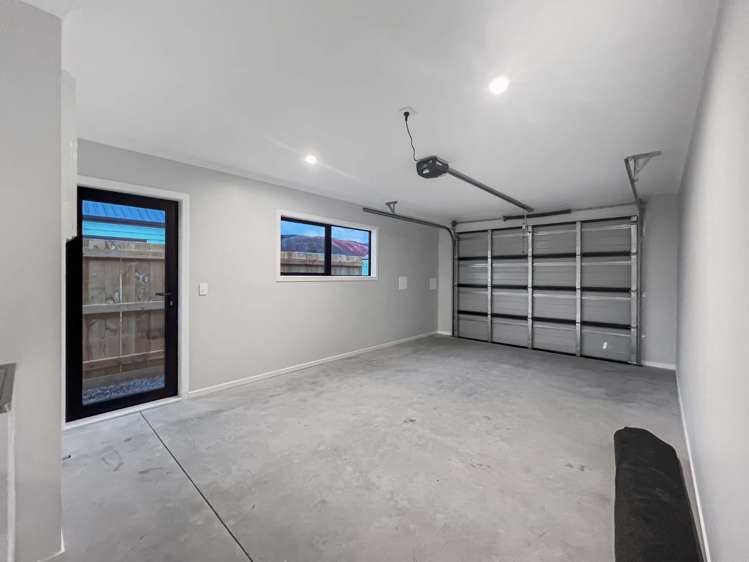 10 Rotoiti Place 10587_9