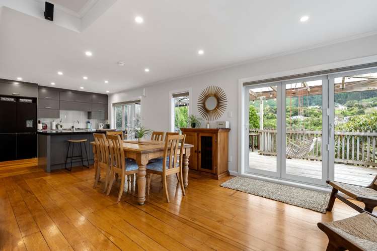 30 and 30A Ngatitoa Street_2