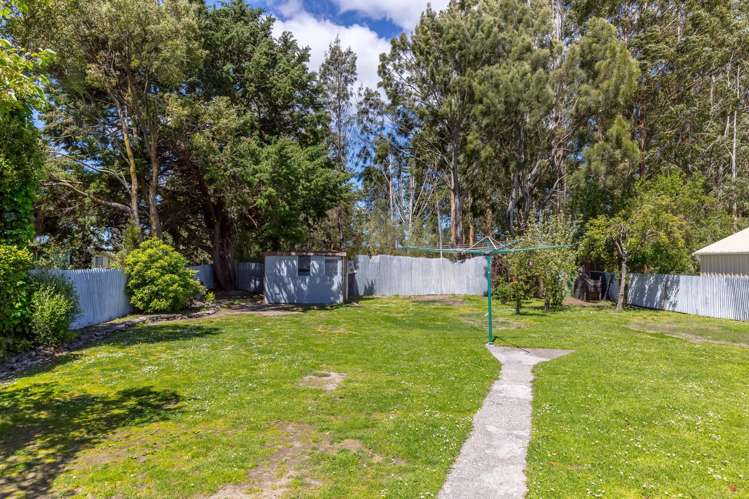 16 River Road Masterton_14