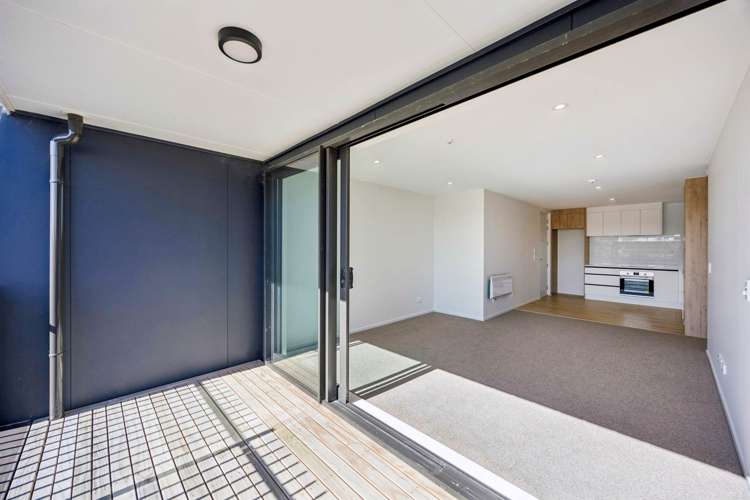 5/14 Treasure Lane Te Atatu South_1