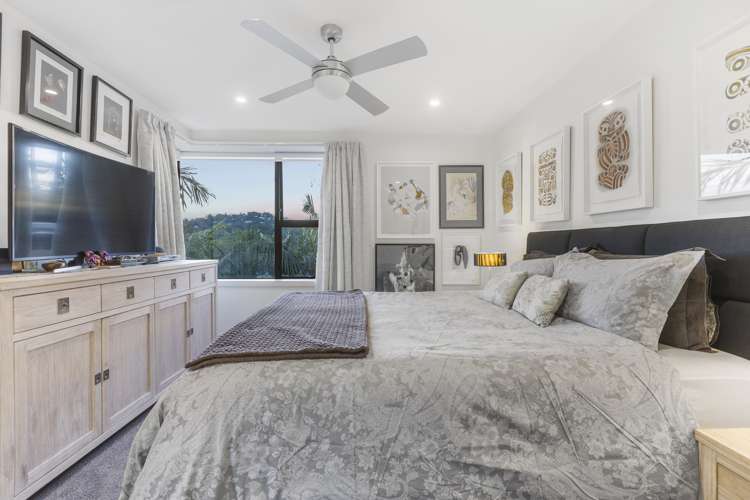 16 Ragley Street Titirangi_9