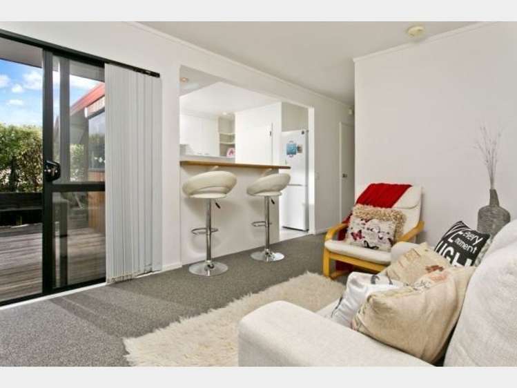 24 Chedworth Drive Glenfield_8