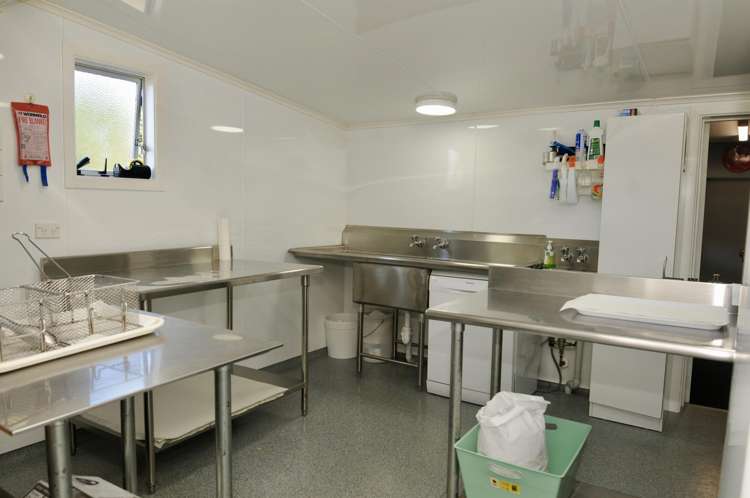 1 High Street Kakanui_24