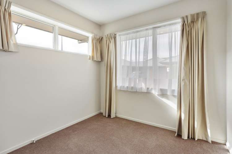 11/446 Ferry Road Woolston_9