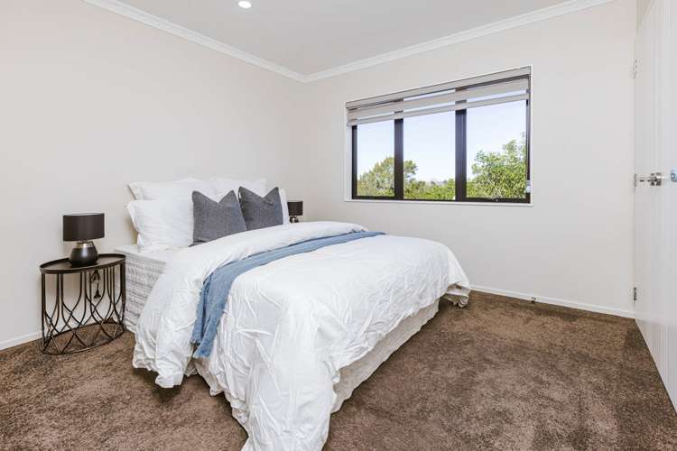 13B Magellan Place Papatoetoe_10