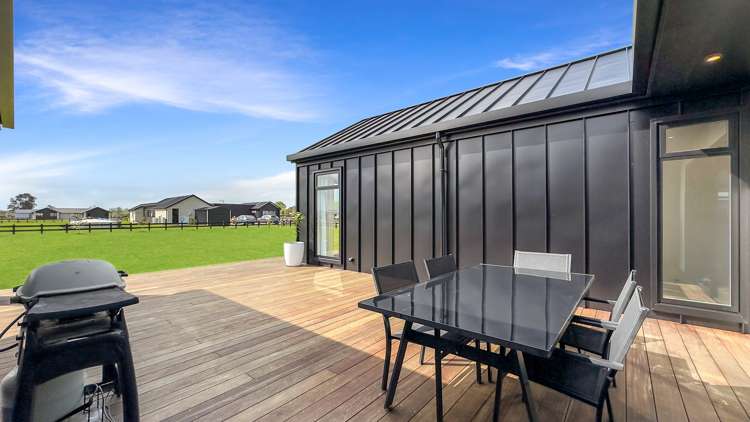 66 Reid Road Ngahinapouri_28