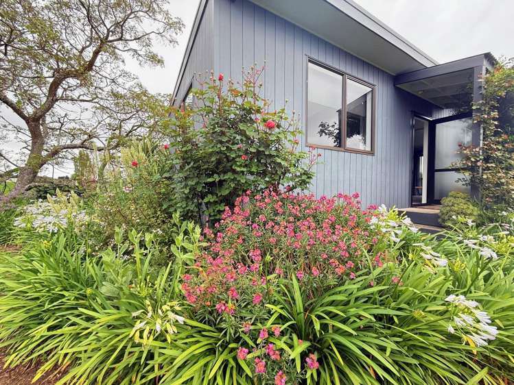 154 Ohinepanea Road Pukehina_28