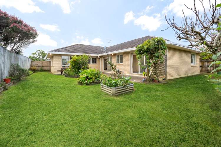 121 Golfland Drive Golflands_14