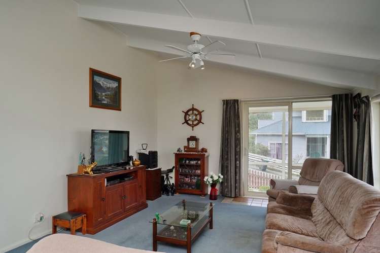 5 Cornwall Road Lyttelton_10