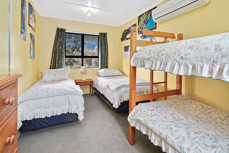 9 Baxter Street St Arnaud_16