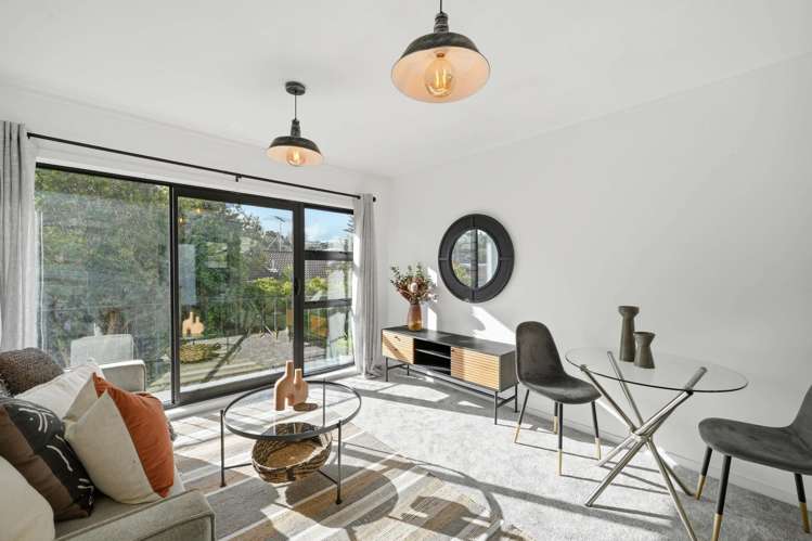 10/767 Beach Road_0