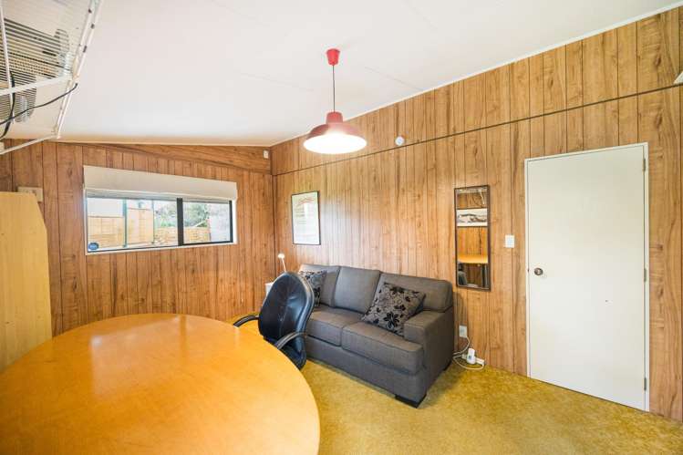 5 Hennessy Street East Foxton Beach_24