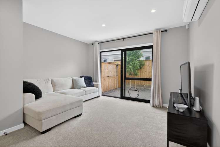 17/15 Brook Street Waiwhetu_7