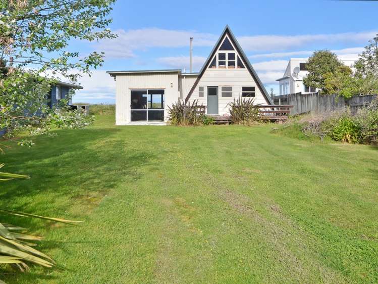 103 Blue Pacific Parade Riversdale Beach_2