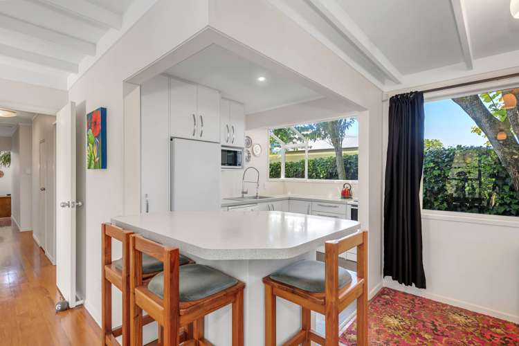 6 Ellison Place Pakuranga Heights_6