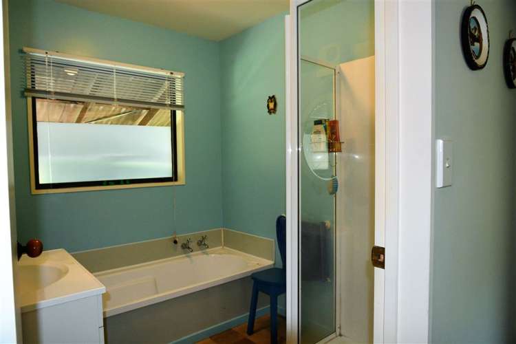 4213 Christchurch Akaroa Road Little River_14