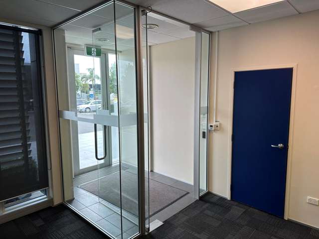 4-8 Pavilion Drive Mangere_2