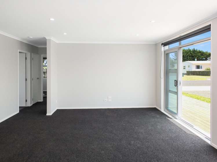 29 Pratt Avenue Foxton Beach_8