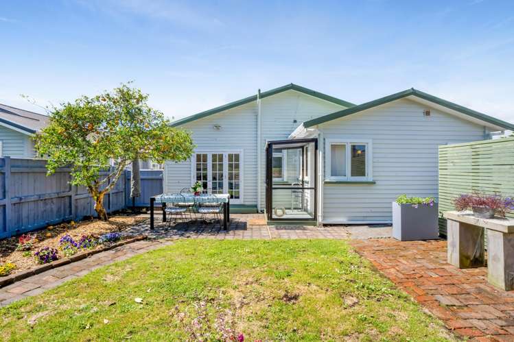 20 Walsh Road Westown_23