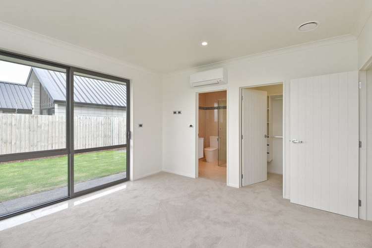 1 James Caird Lane Wigram_9