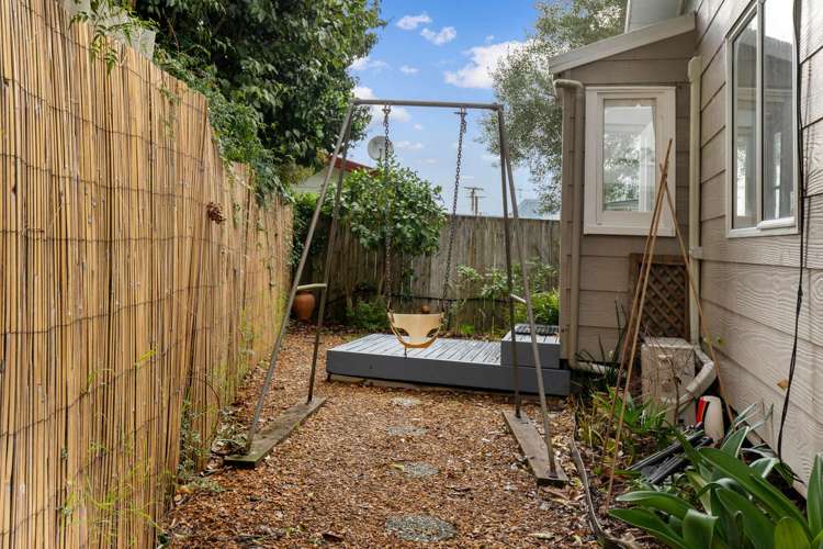 118 Old Farm Road Hamilton East_15