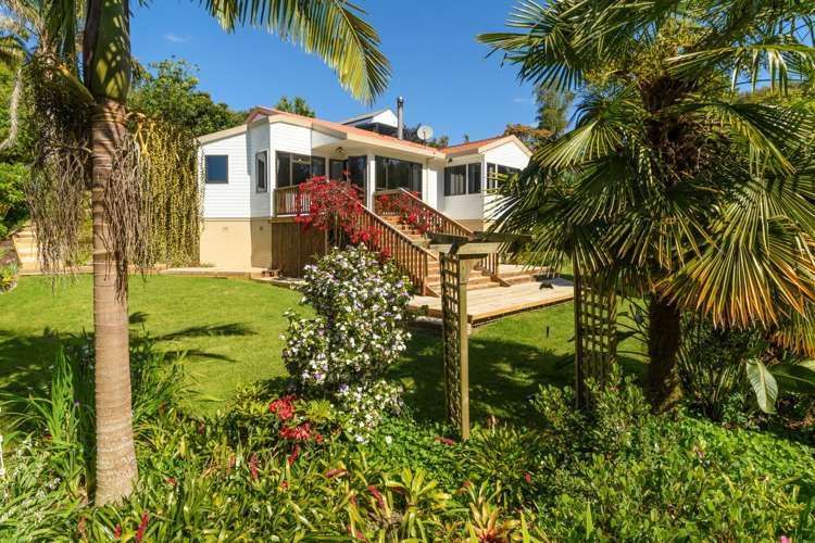 162 Carlton Street Bellevue_1